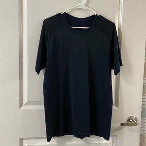 Lululemon Medium Navy Metal Vent T-Shirt